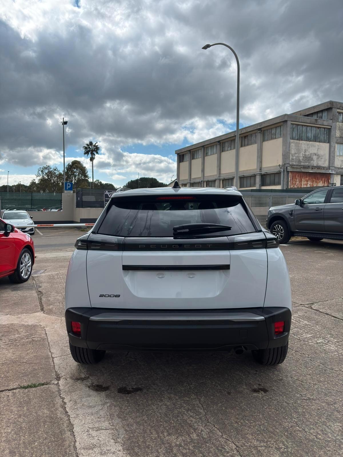 Peugeot 2008 1.2 PureTech Allure