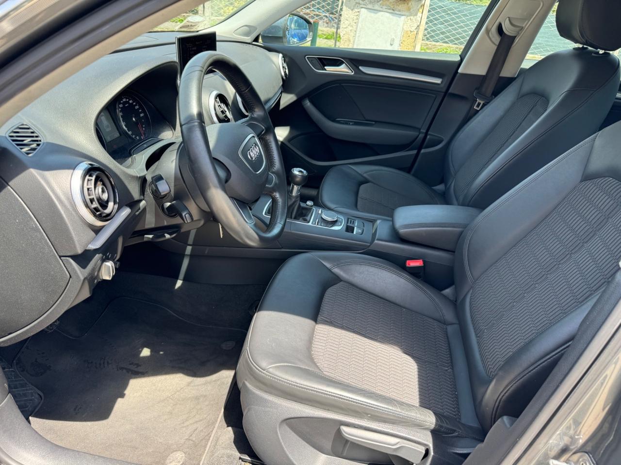 Audi A3 SPB 1.6 TDI Attraction NEOPATENTATI
