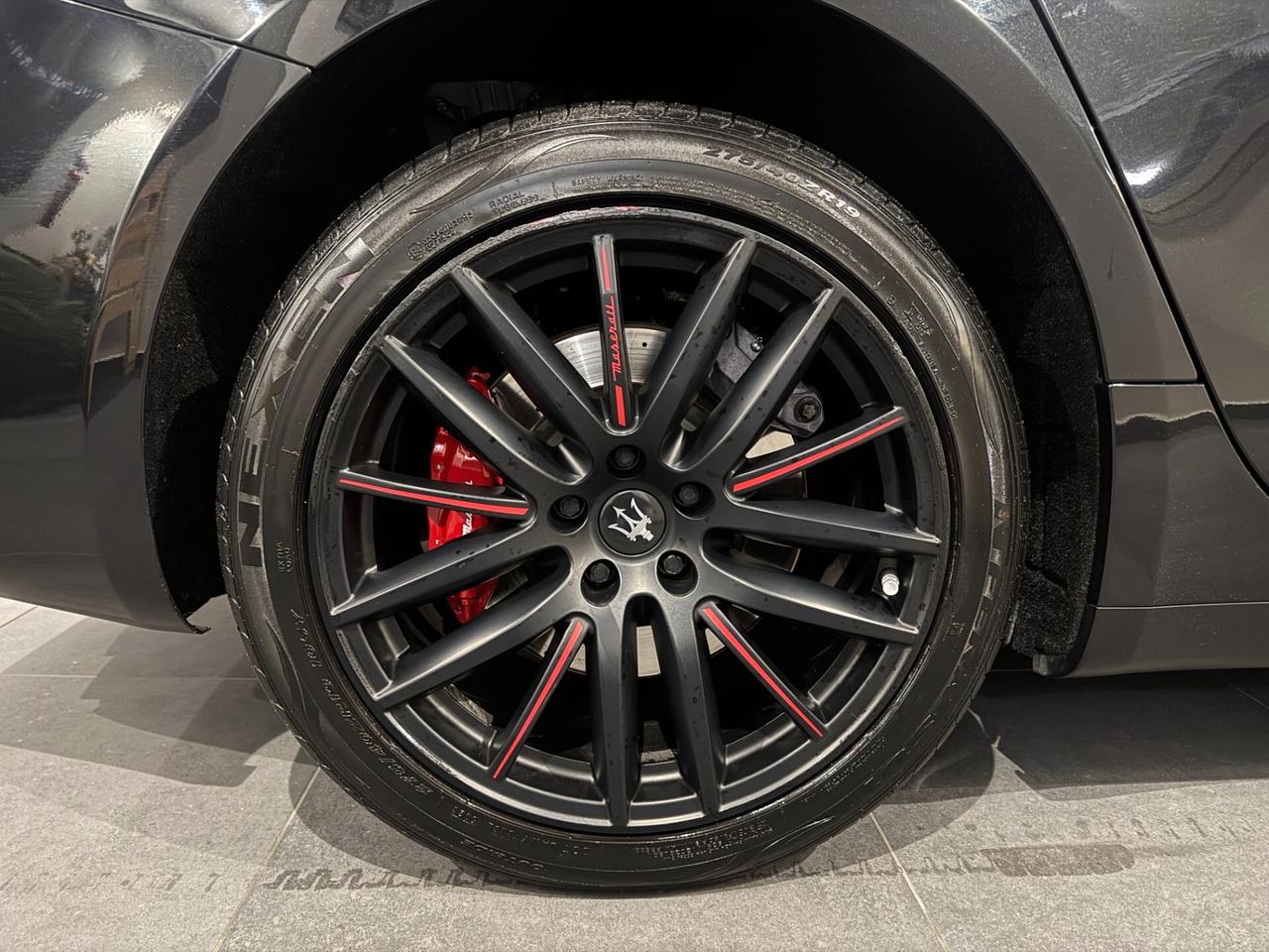 MASERATI GHIBLI 3.0 V6 RIBELLE ONE OF 200 - 2019