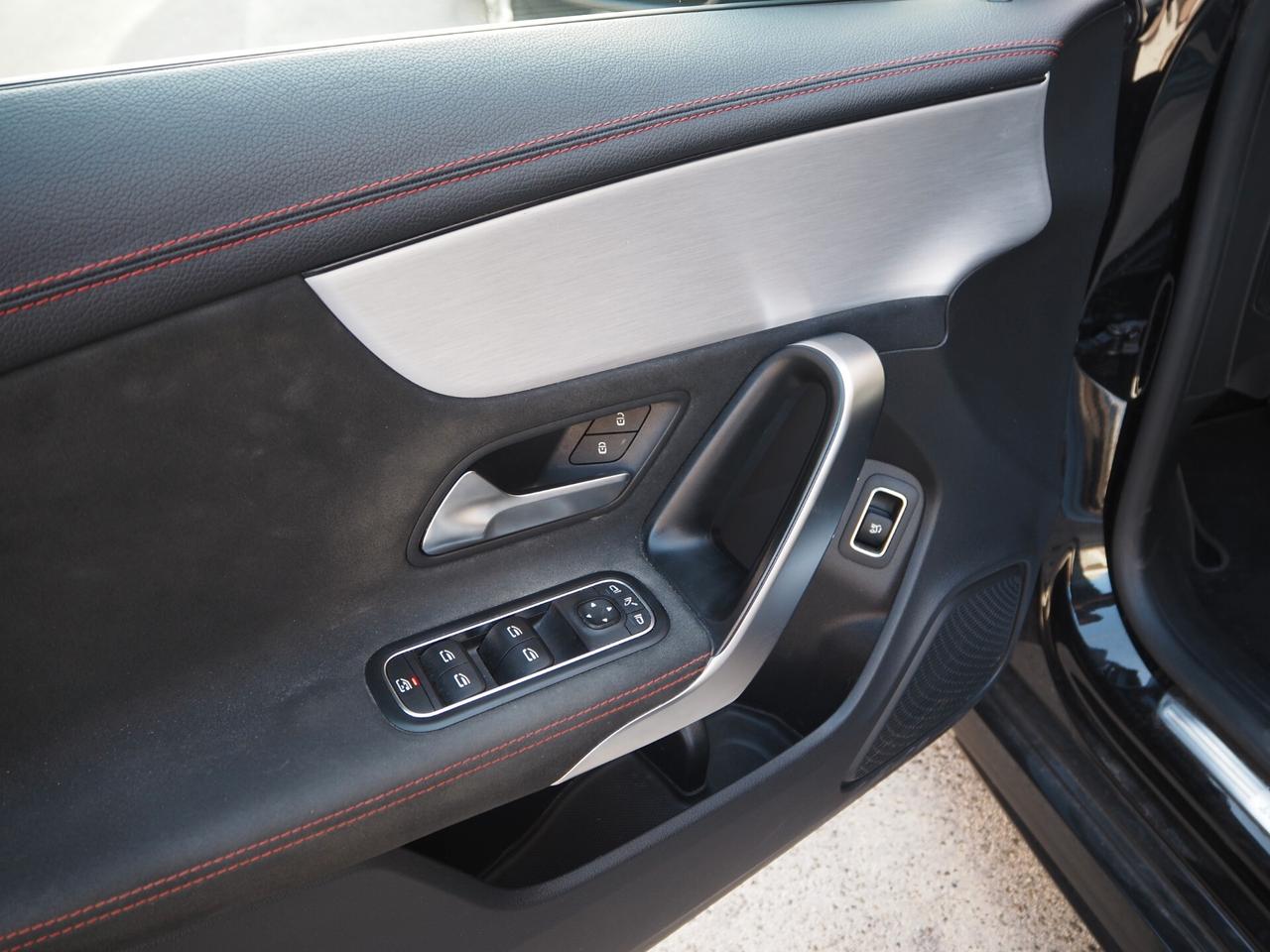 Mercedes-benz CLA 200 d Automatic Premium Shooting Brake