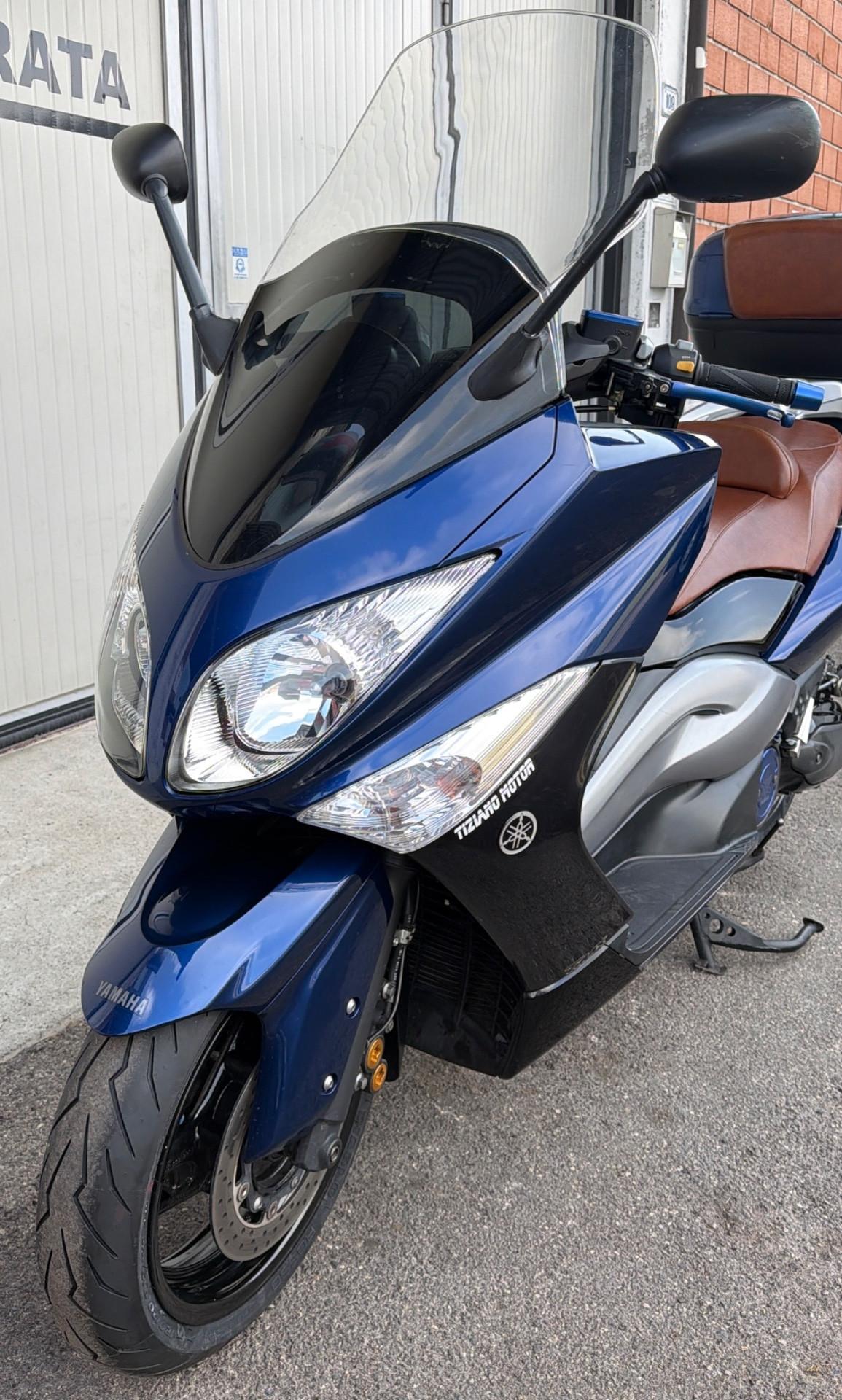 Yamaha T Max 500