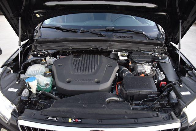 VOLVO XC40 T4 Recharge Plug-in Hybrid Inscription Expression