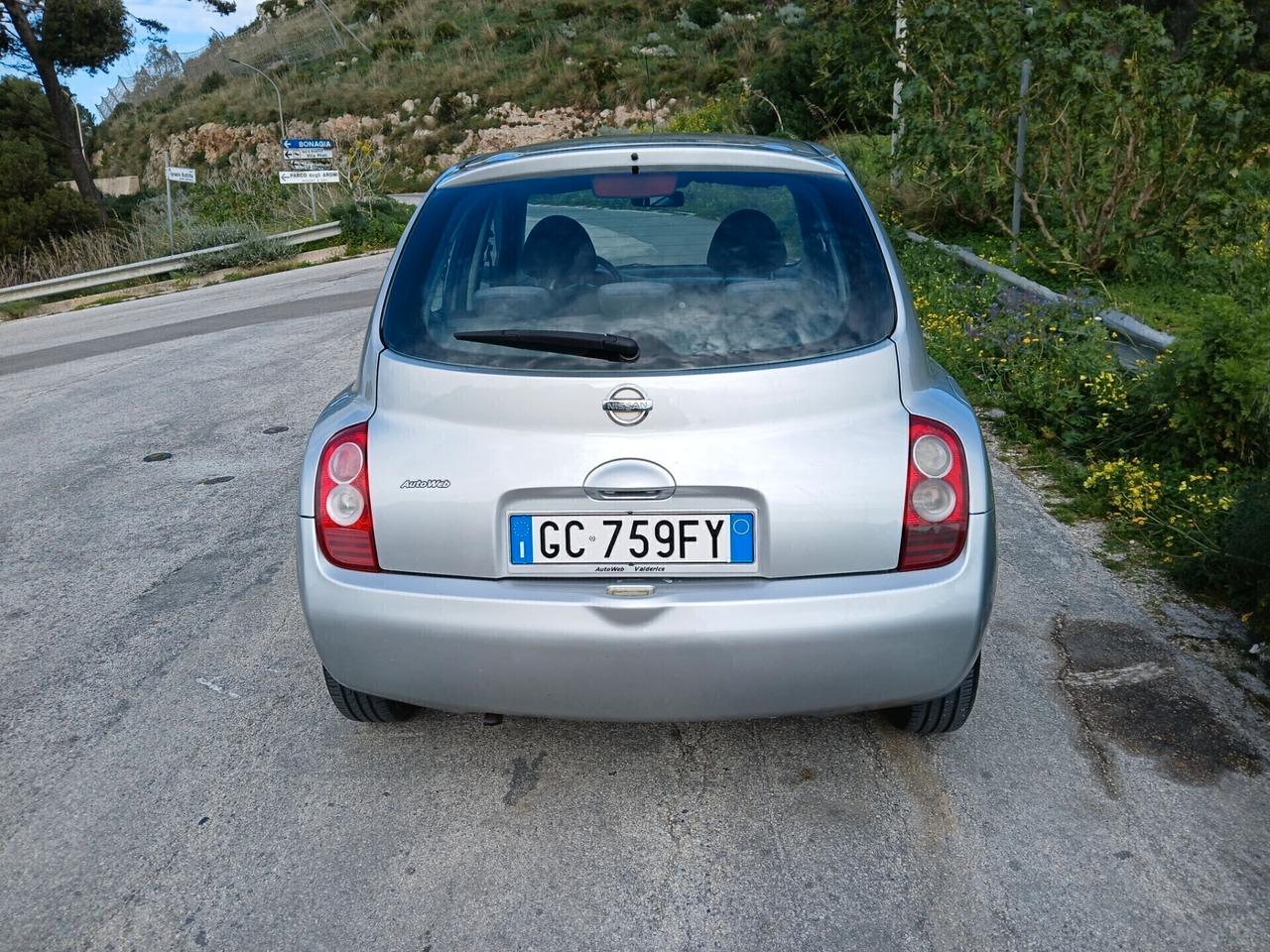 Nissan Micra 1.2 Benzina