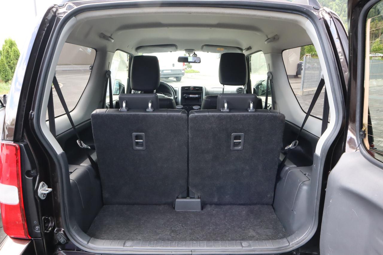 Suzuki Jimny 1.3 4X4 84CV GANCIO DI TRAINO PELLE CLIMA