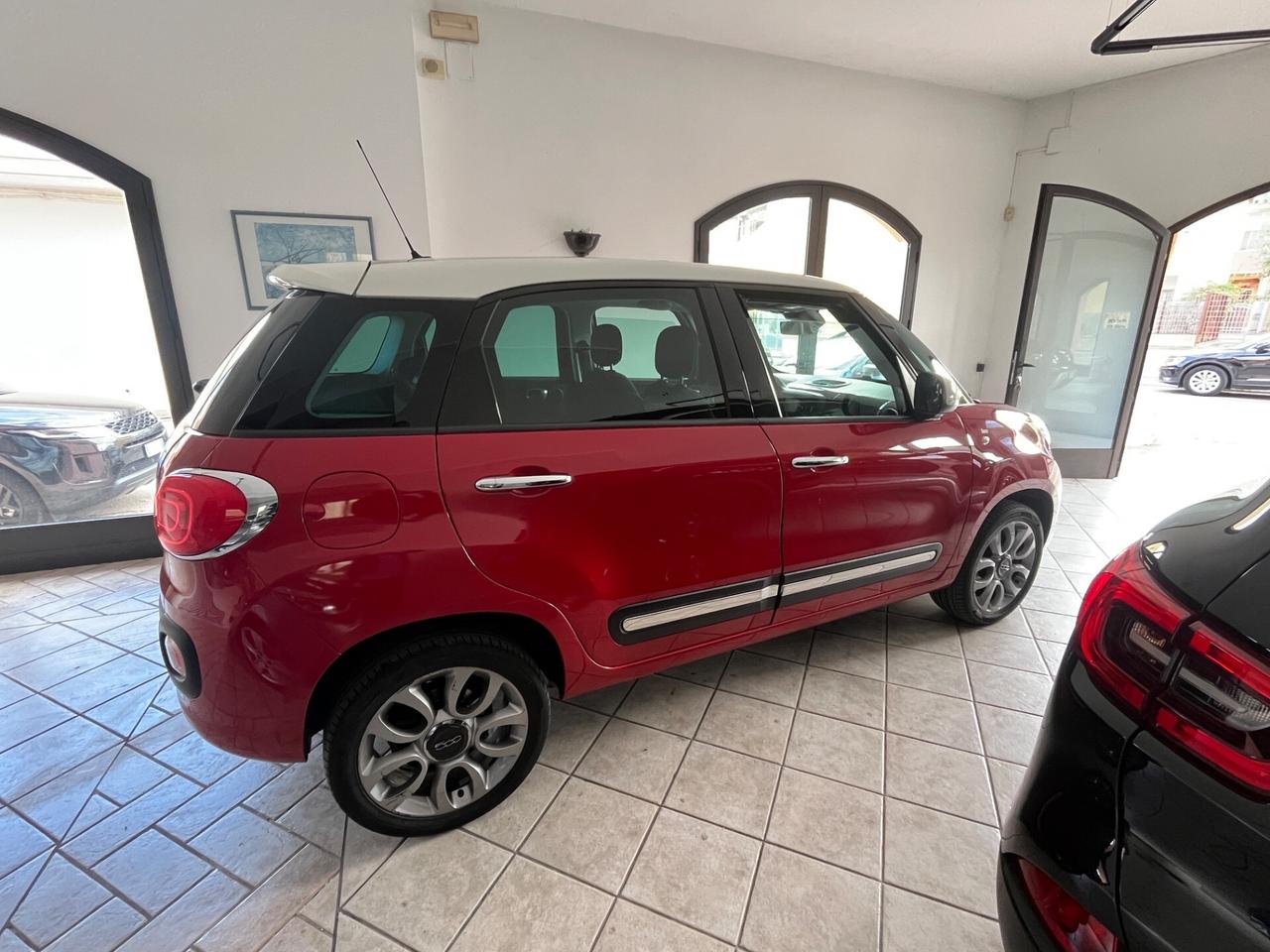 Fiat 500L 0.9 TwinAir Turbo Natural Power Lounge