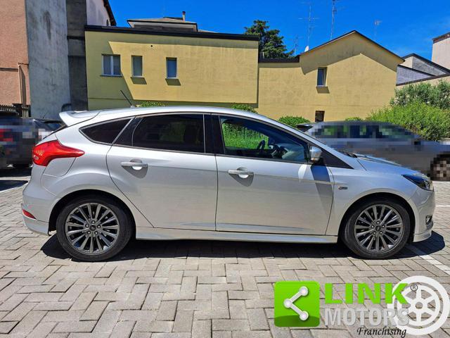 FORD Focus 1.0 EcoBoost 125 CV Start&Stop ST Line GARANZIA