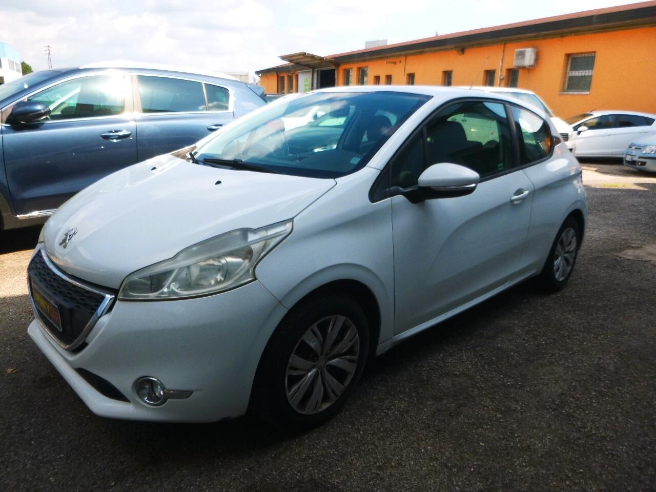 Peugeot 208 1.2 VTi 82 CV 3 porte Active