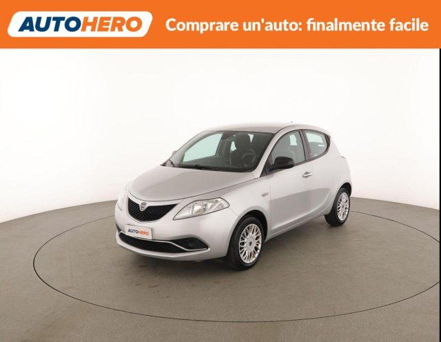 LANCIA Ypsilon 1.2 69 CV 5 porte Gold
