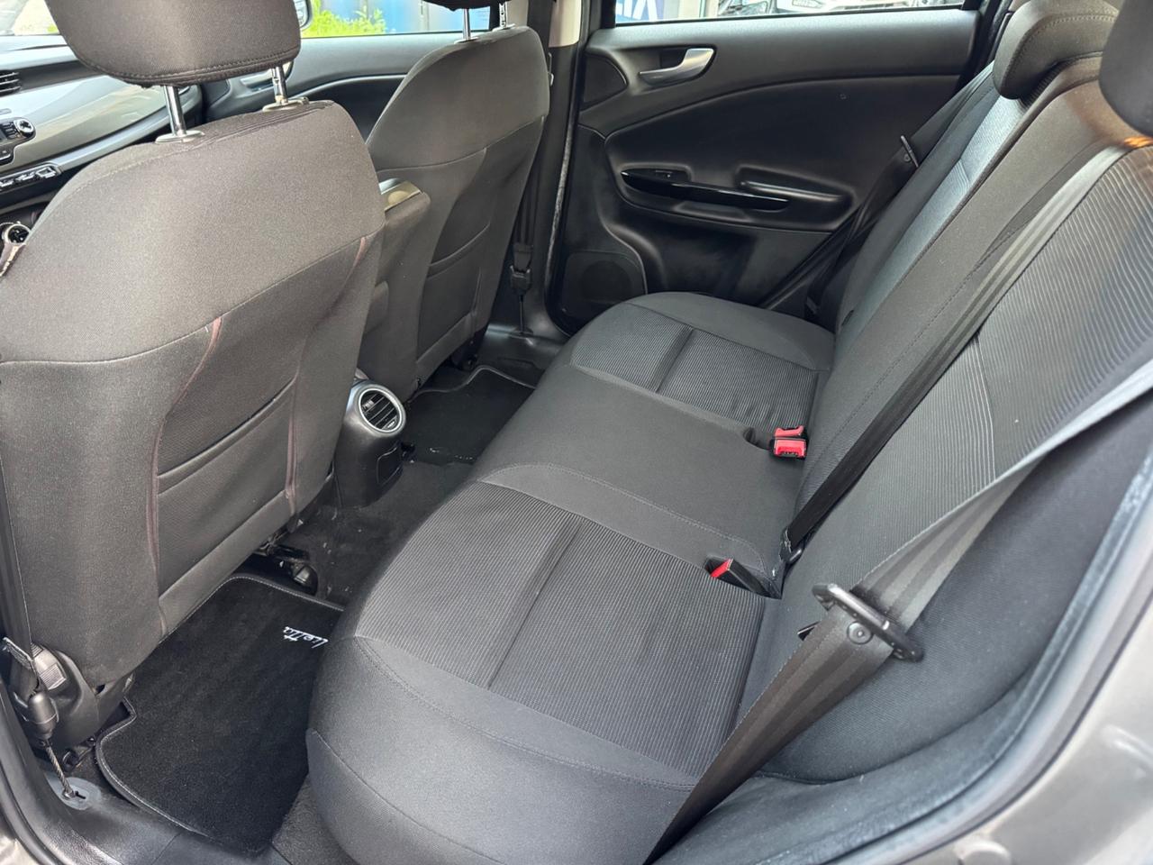 Alfa Romeo Giulietta 1.6 JTDm-2 105 CV Progression