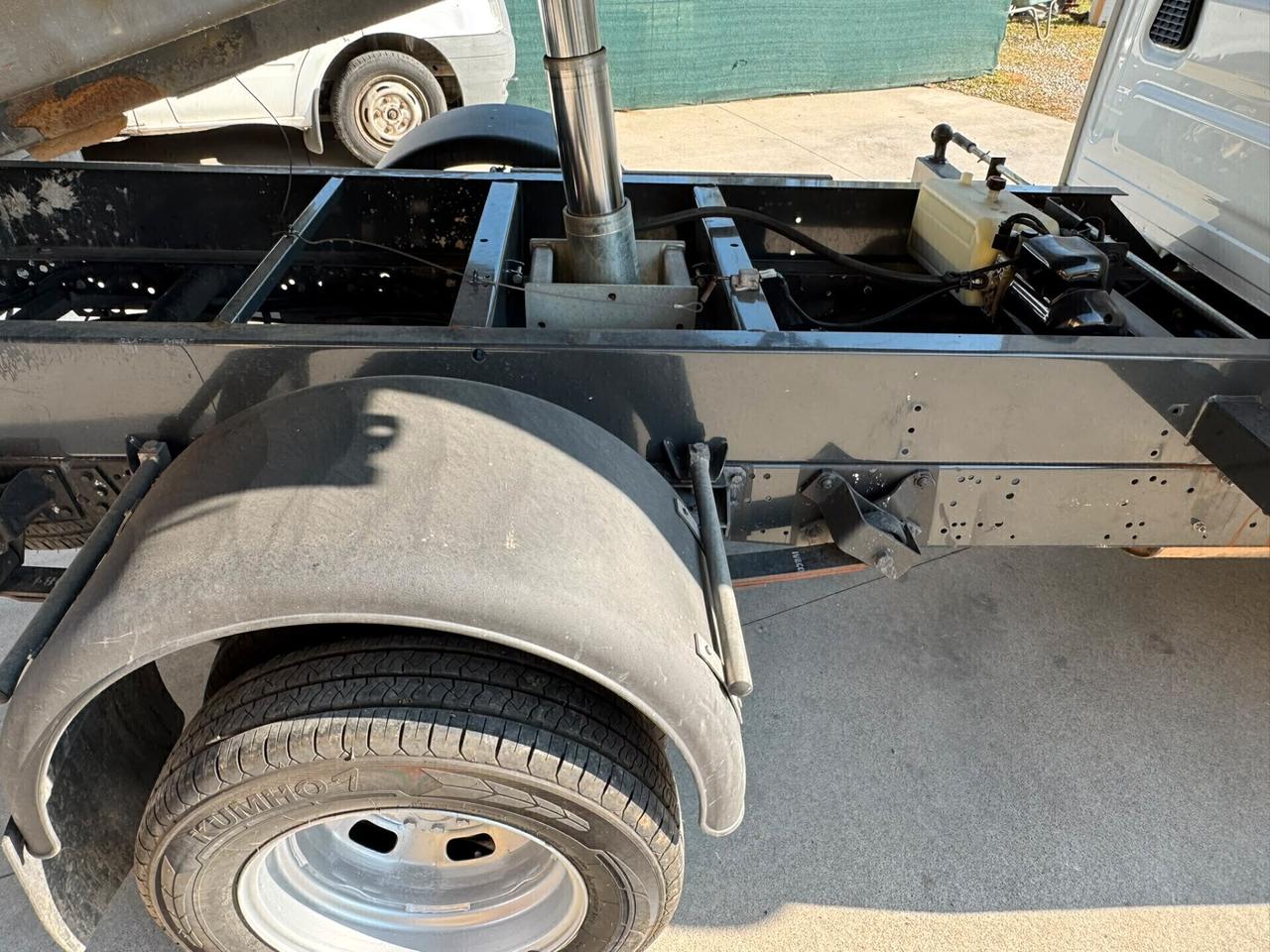 IVECO DAILY RIBALTABILE TRE LATI EURO6 - COME NUOVO