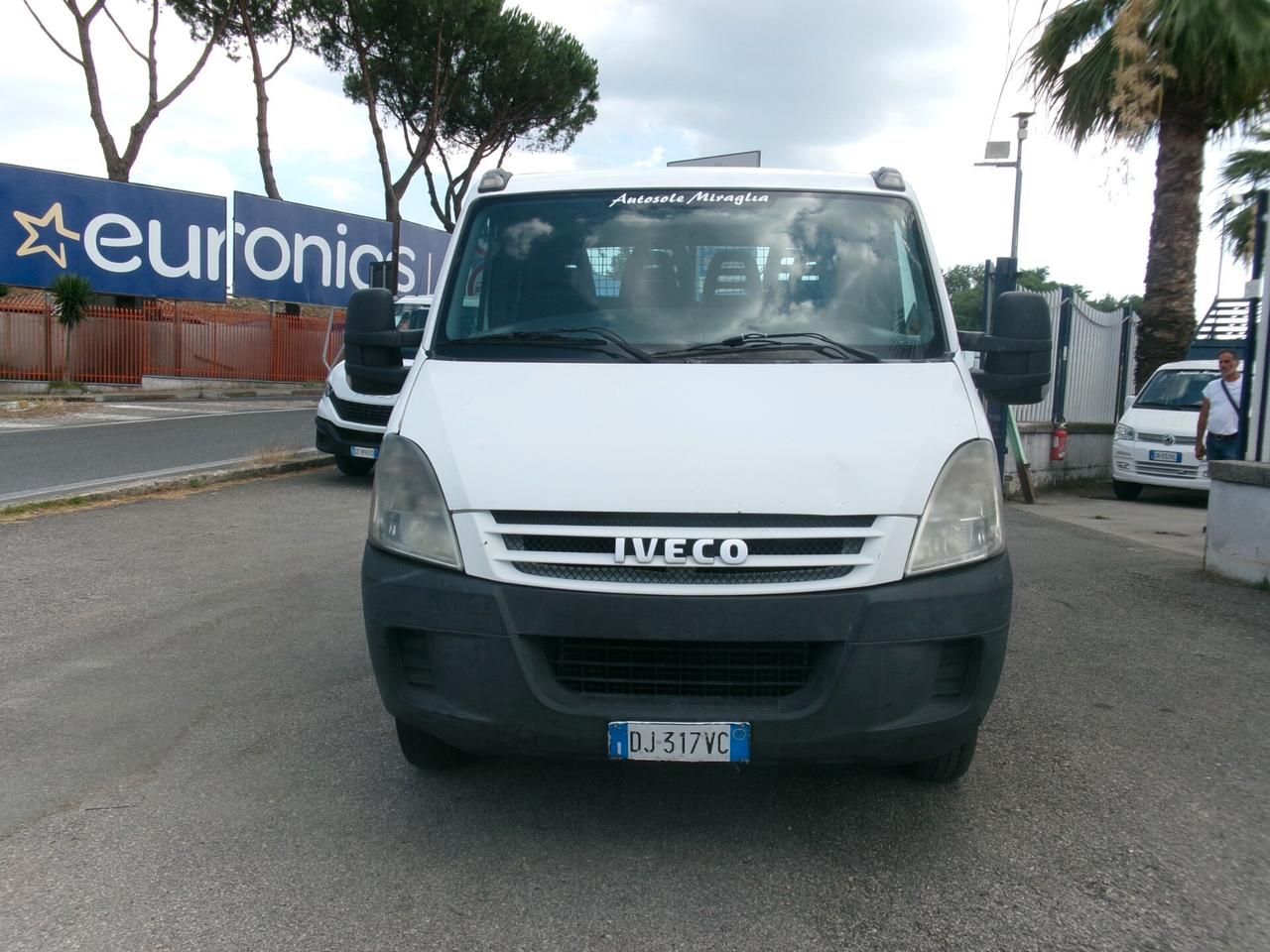 Iveco Daily 35C10 2.3 100CV DOPPIA CABINA 7P RIBALTABILE TRILATERALE