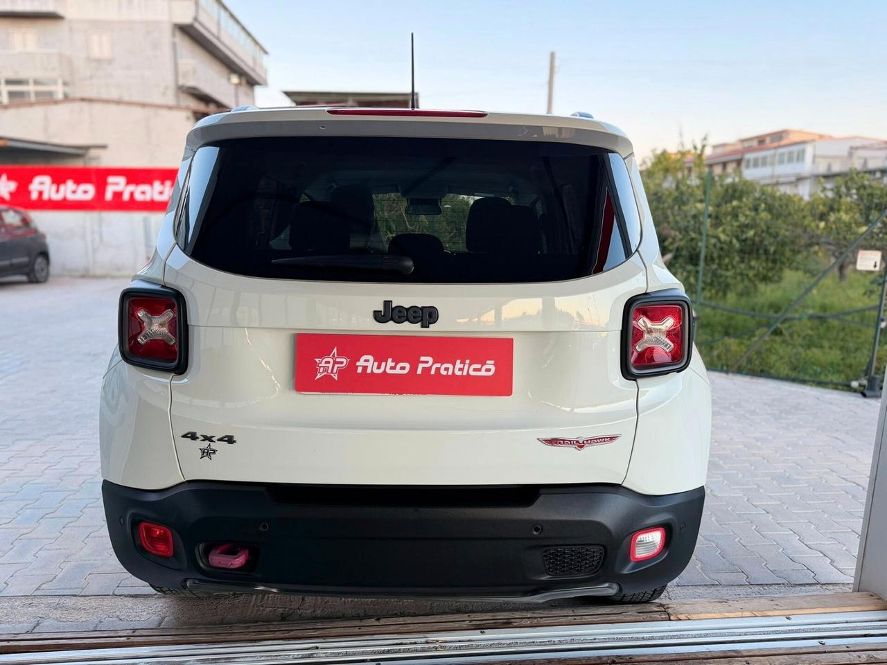 Jeep Renegade 2.0 mjt Trailhawk 4wd Aut 170cv