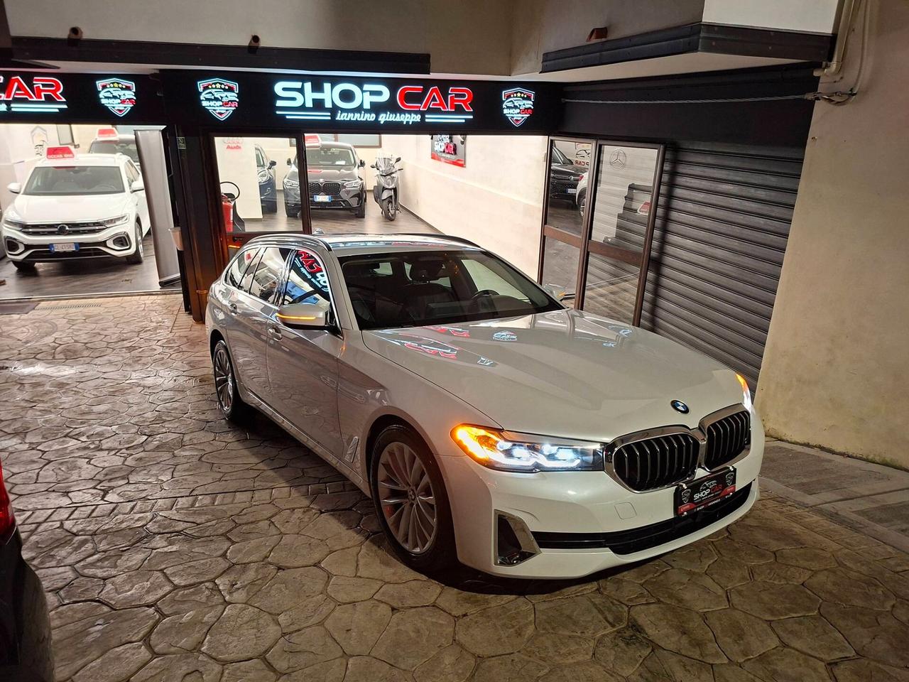 Bmw 520d xDrive Luxury auto 48v touring