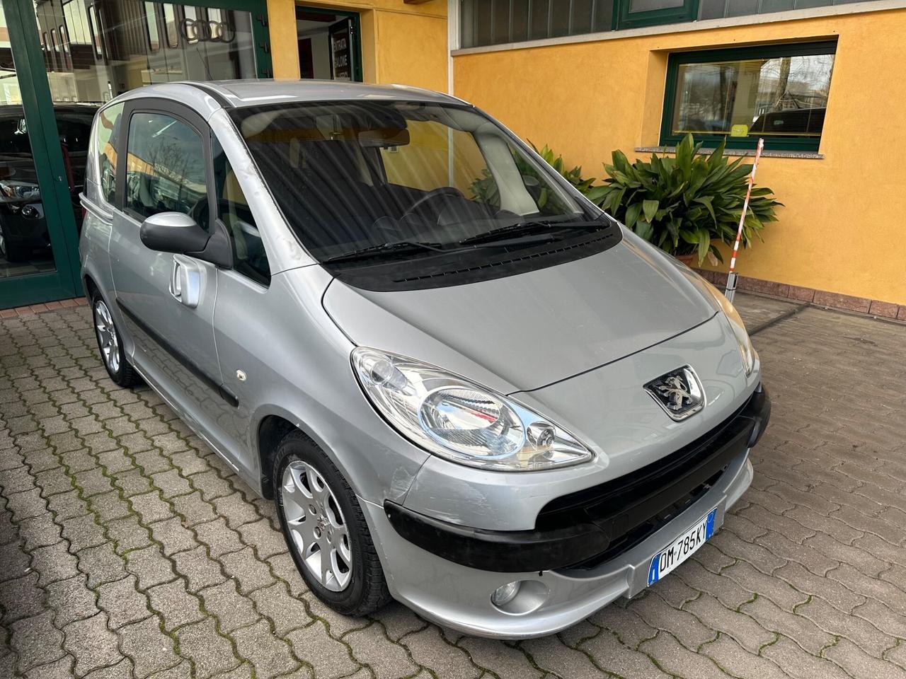 Peugeot 1007 1.4 HDi Trendy