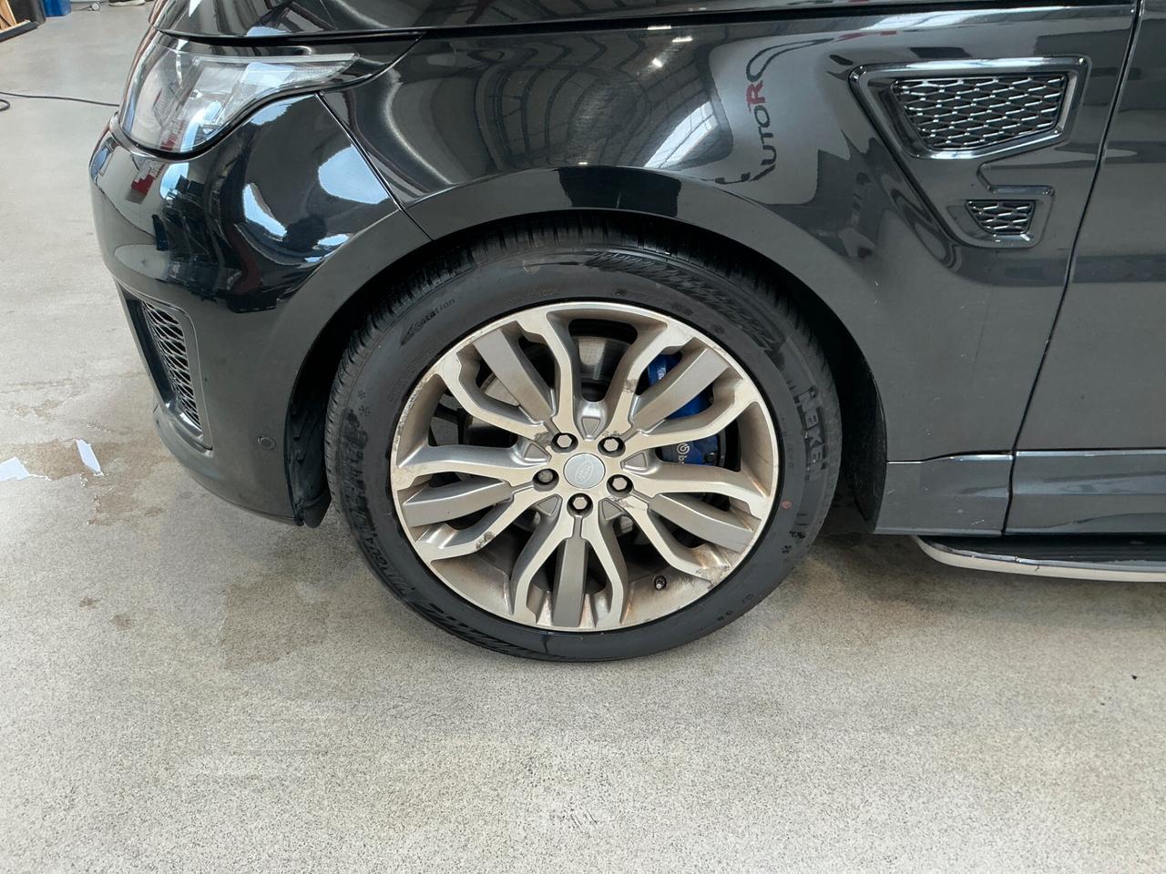 Land Rover Range Sport 5.0 V8 Supercharged 550 CV SVR