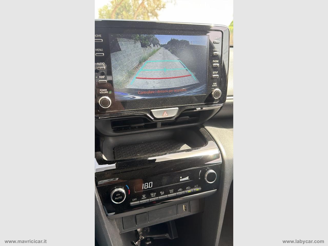TOYOTA Yaris Cross 1.5 Hybrid 5p. E-CVT Busin.