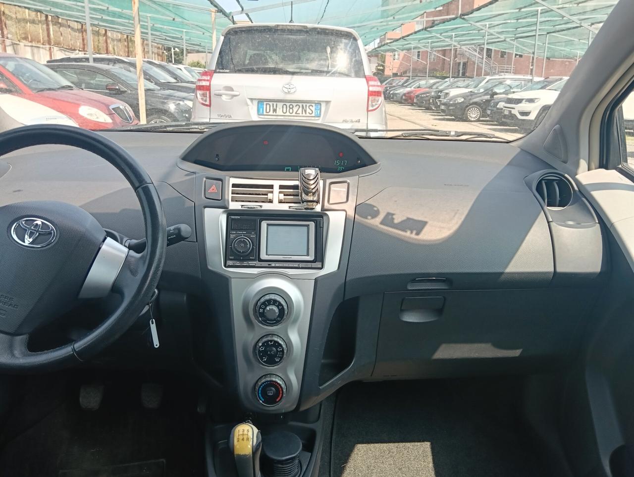 Toyota Yaris 1.3 5 porte