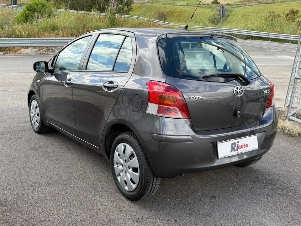 Toyota Yaris 1.4 D-4D 90 cv 5 porte Sol