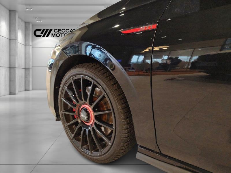 Volkswagen Golf 2.0 TSI GTI DSG