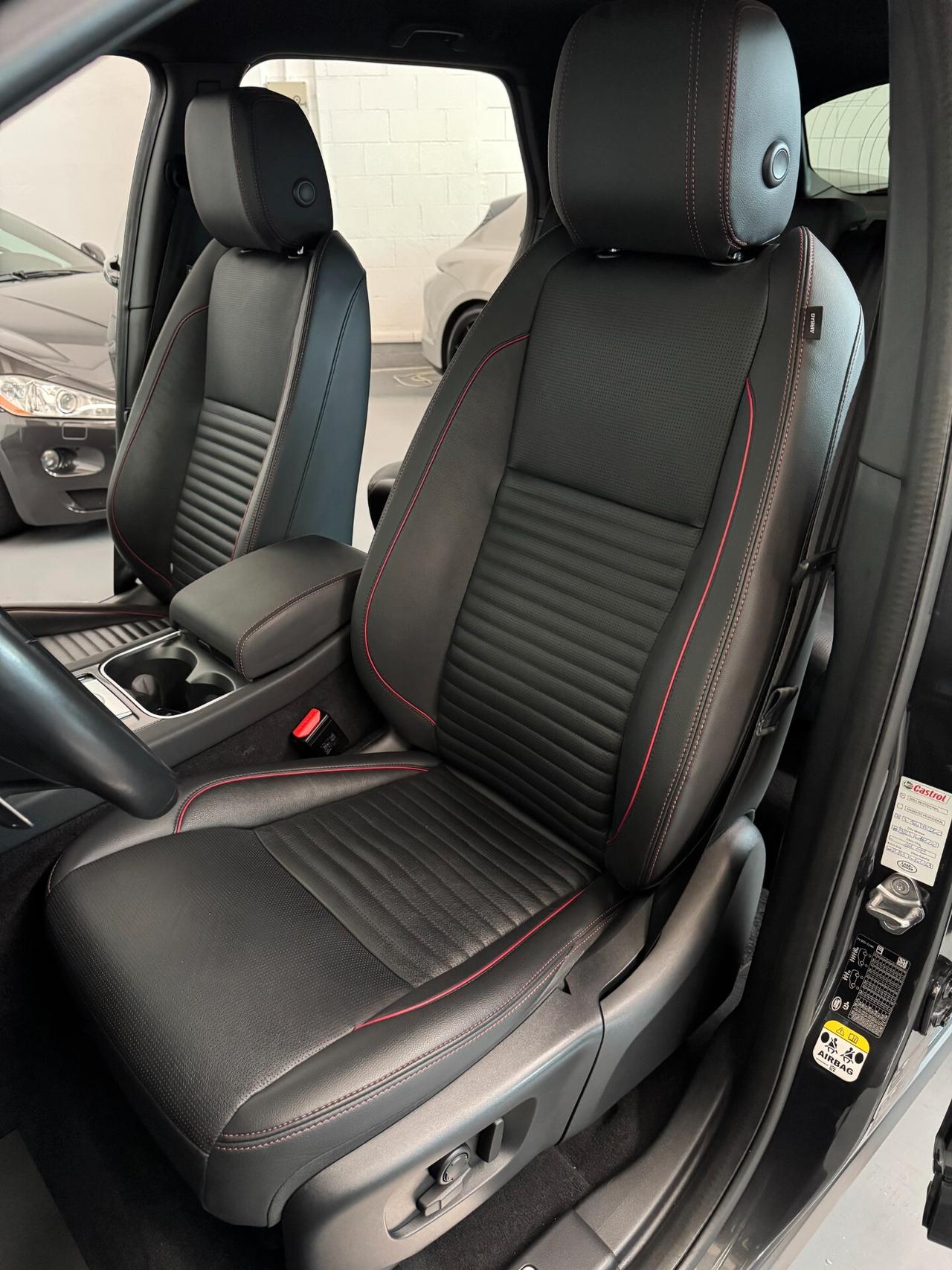 Land Rover Discovery Sport R-Dynamic SE awd 2.0cc 163cv CarPlay Cerchi da 20"