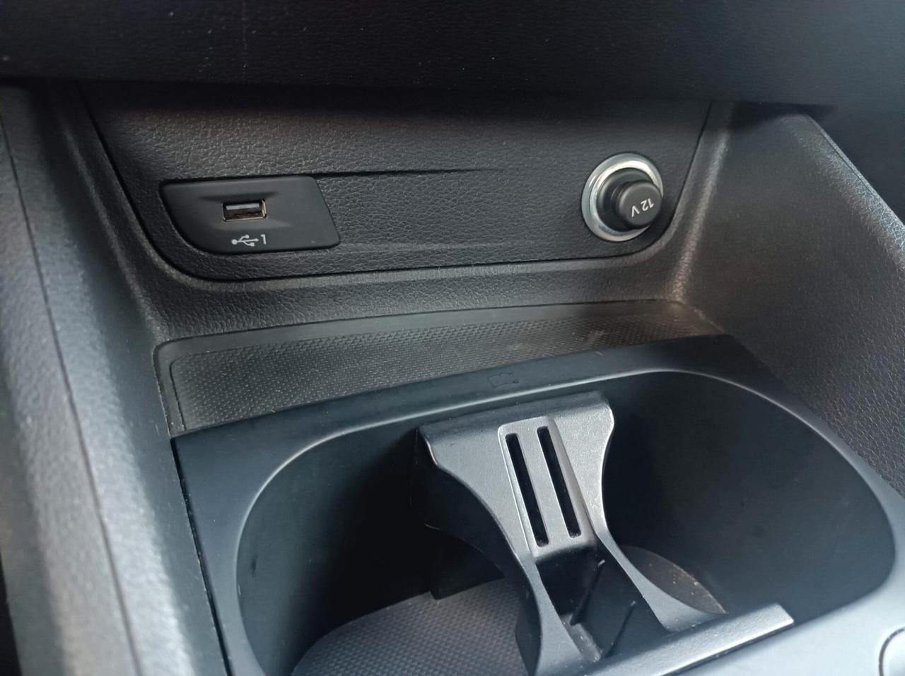 Audi Q2 30 TFSI Business