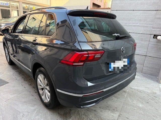 VOLKSWAGEN Tiguan 2.0 TDI SCR Life NEOPATENTATI