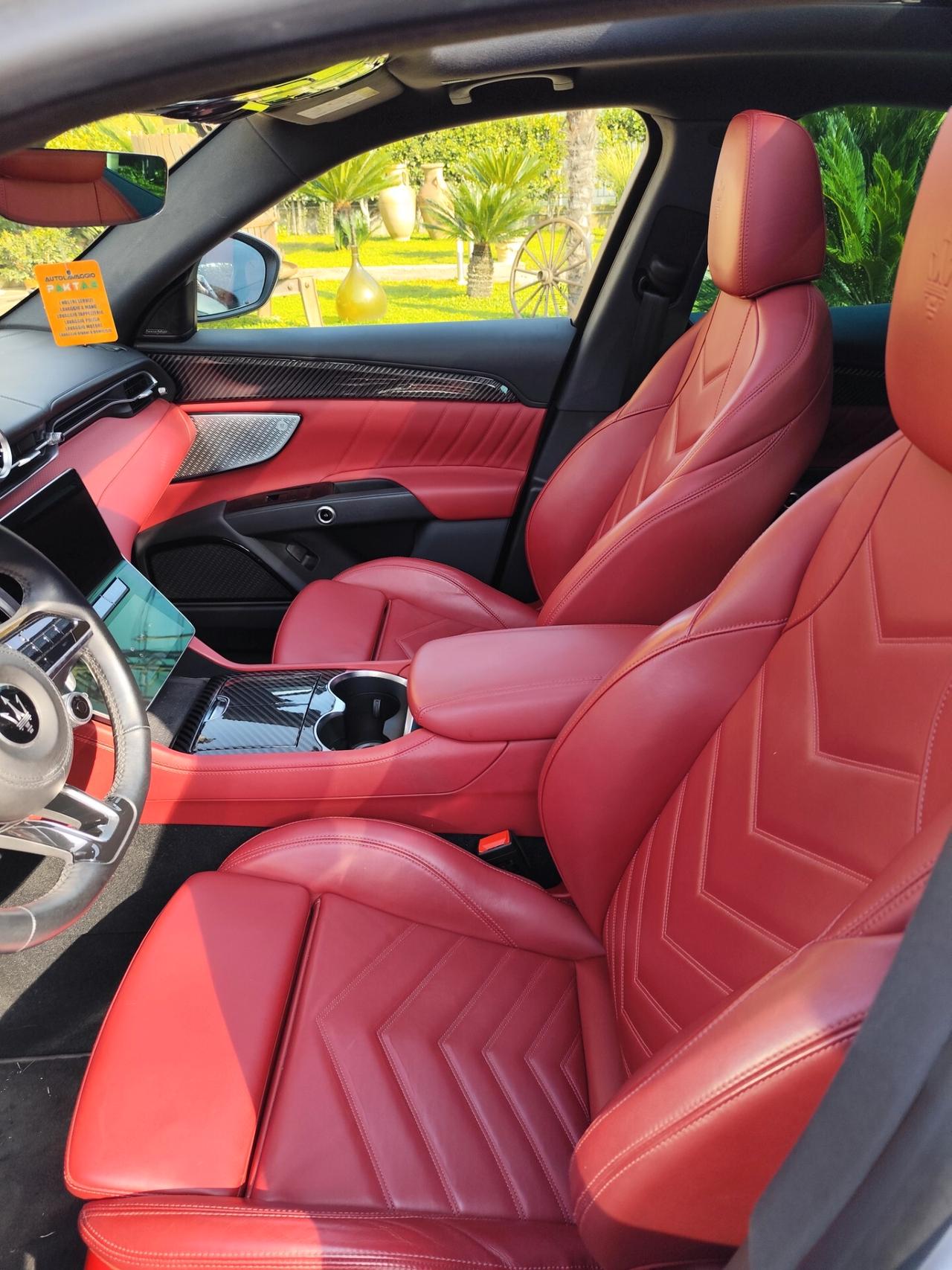 Maserati Grecale MHEV 330 CV AWD Modena