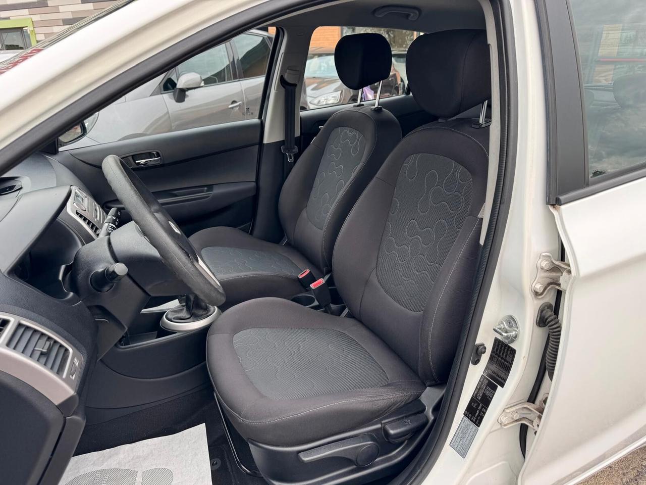 Hyundai i20 1.2 BENZ 5P KM 81000 2010