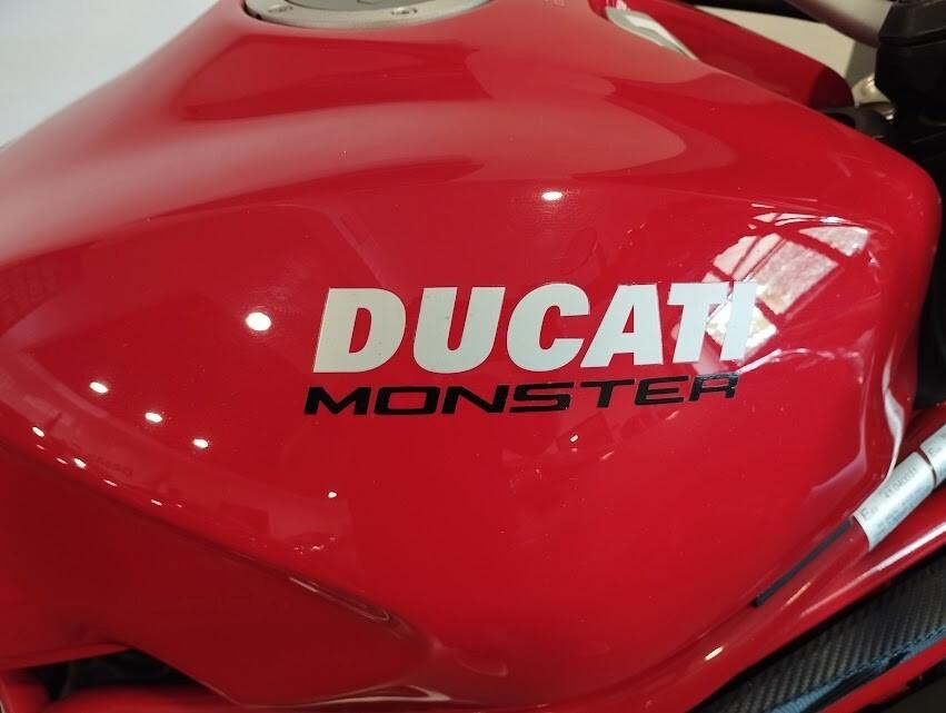 DUCATI MONSTER 797