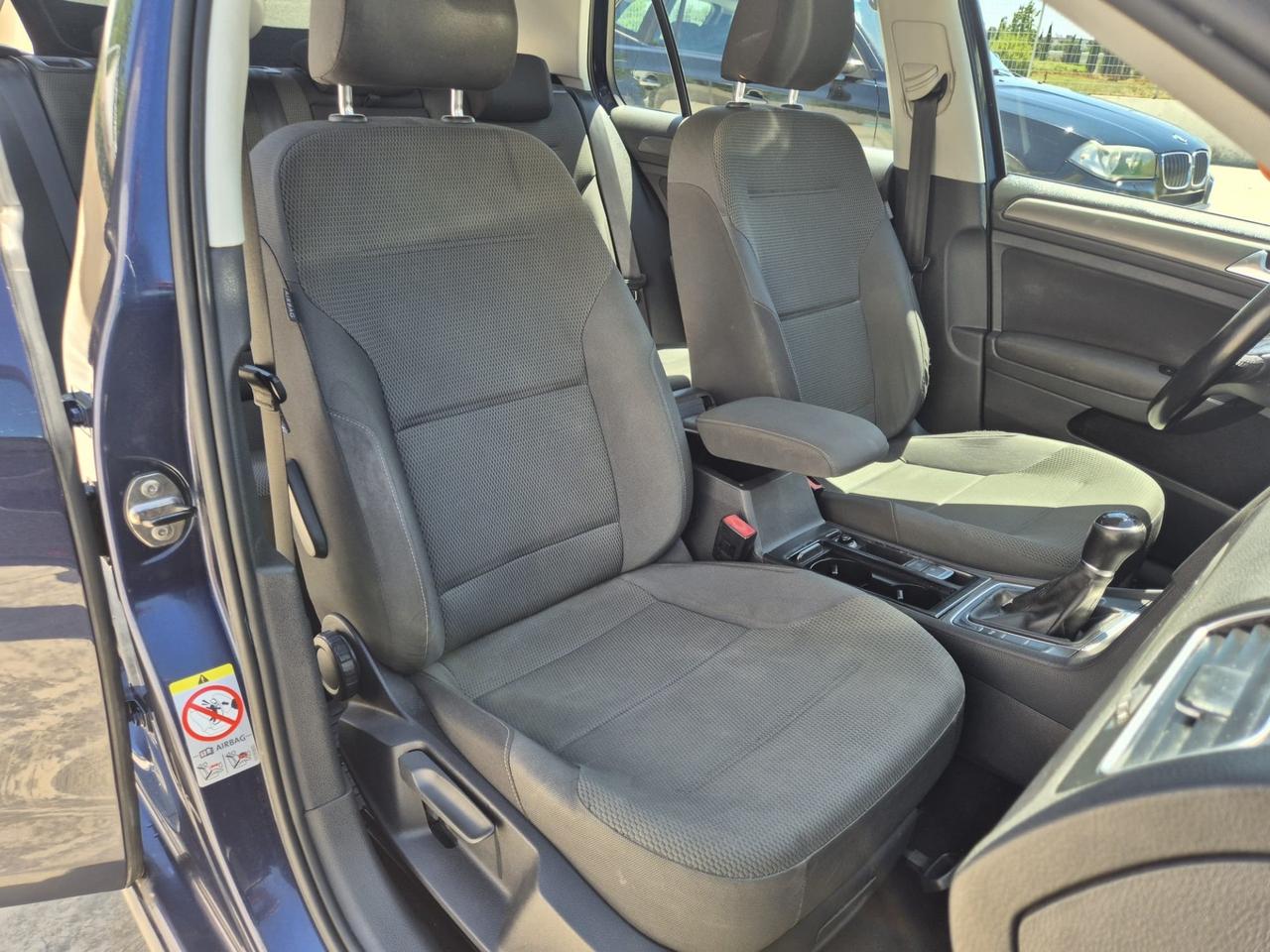 Volkswagen Golf 1.6 TDI 5p. Highline BlueMotion