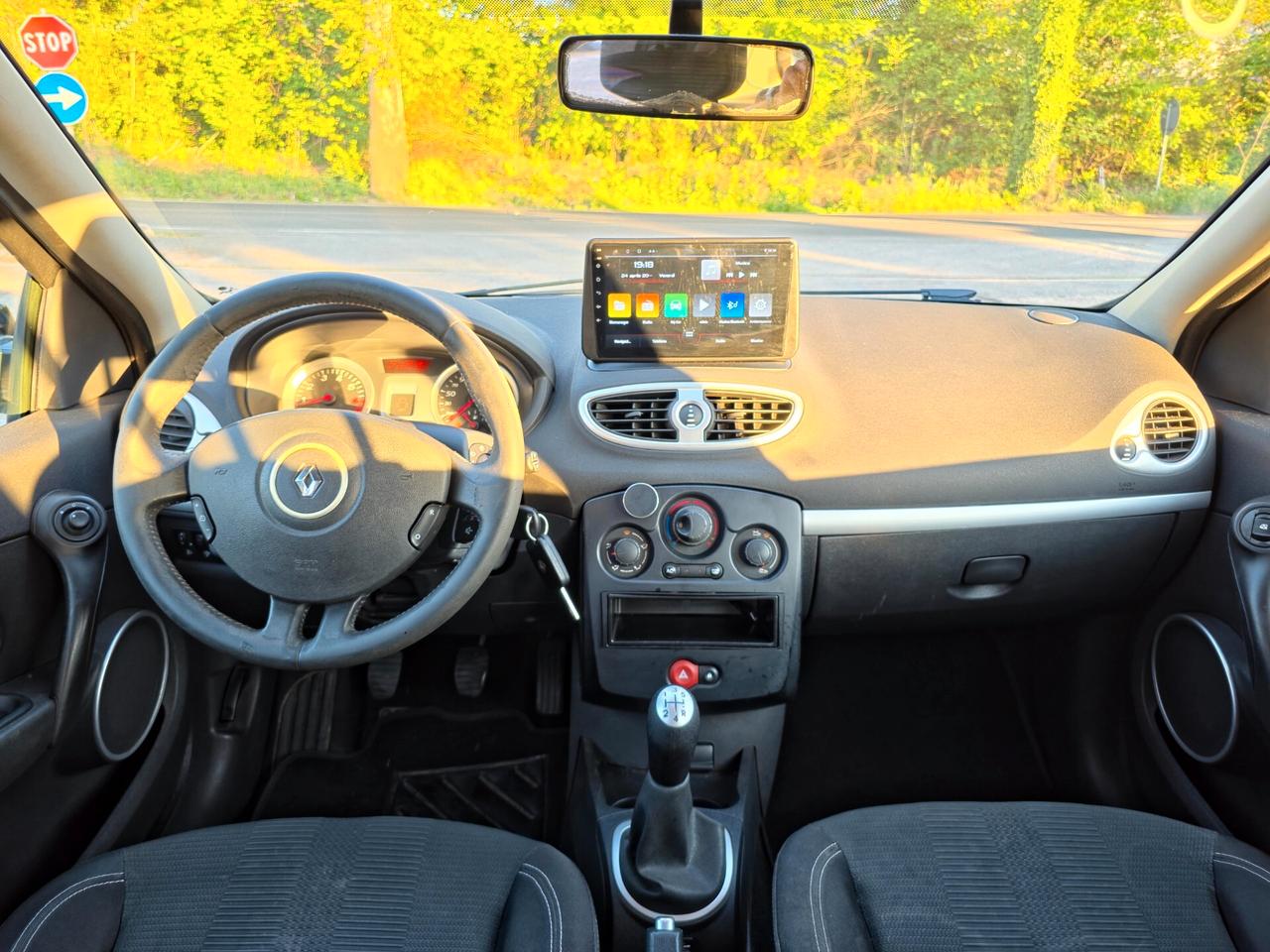 Renault Clio 1.2 16V 5 porte Luxe CV-75 2009-E4 Manuale GPL NEO