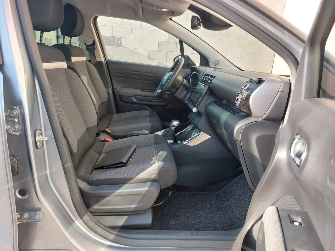 Citroen C3 AIRCROSS 1.2 PURE TECH Max S NAVY TEL LED