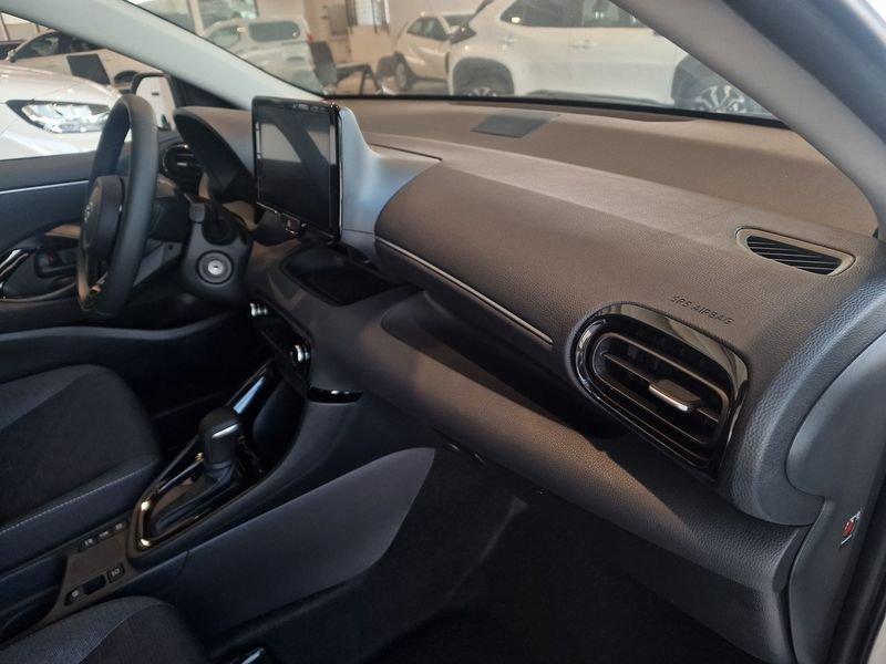 Toyota Yaris IV 2020 1.5h Trend