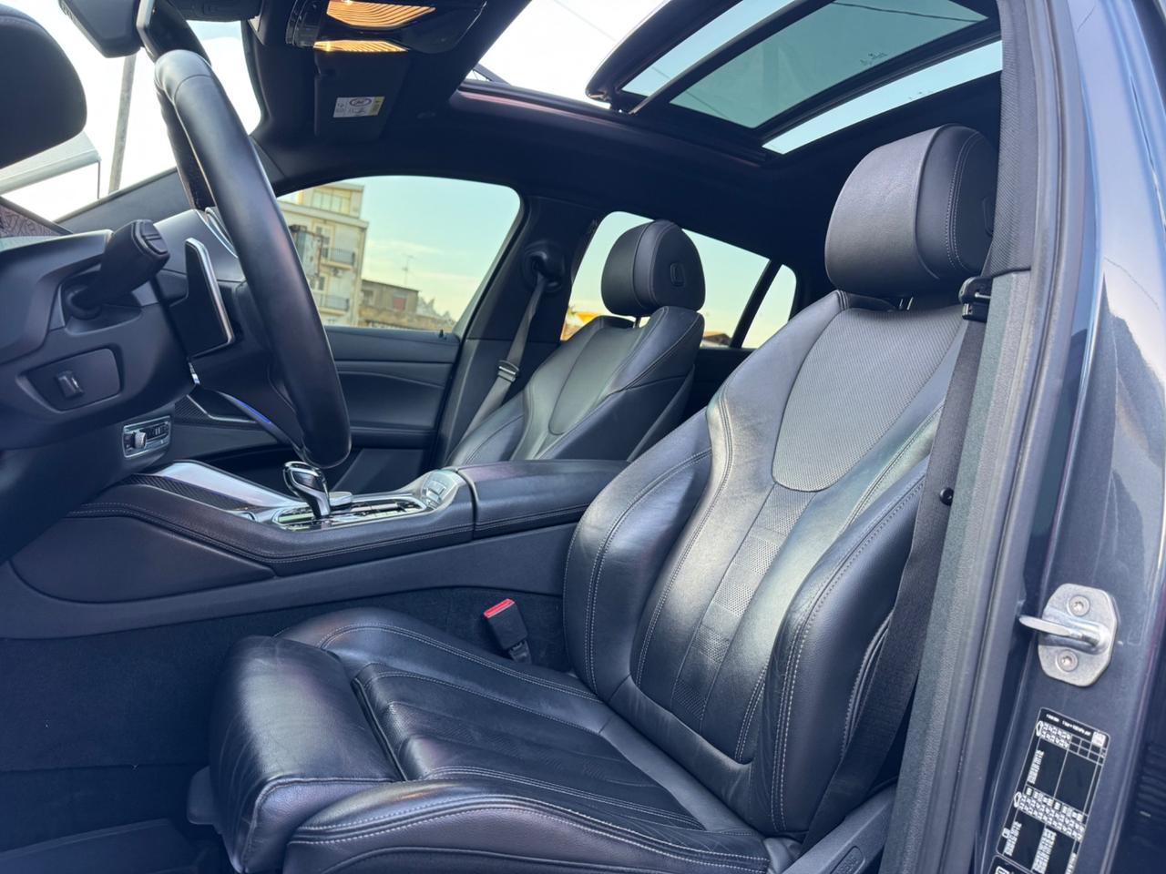 BMW X6 M 50D 400 CV TETTO R22 FULL IVA ESPOSTA