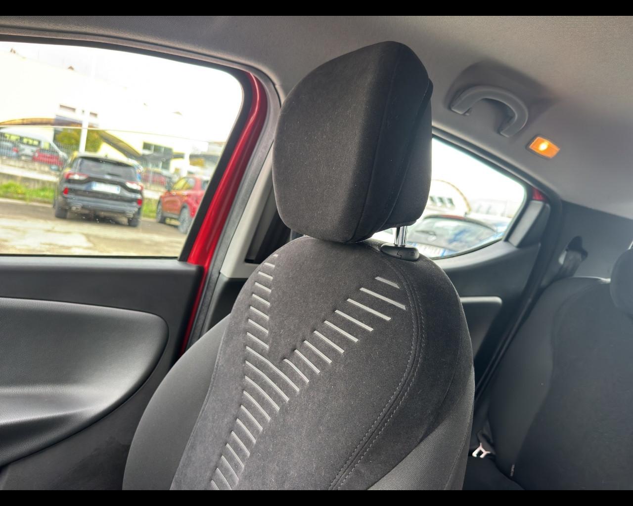 LANCIA Ypsilon 3ª serie - Ypsilon 0.9 TwinAir 85 CV 5 porte S&S Gold