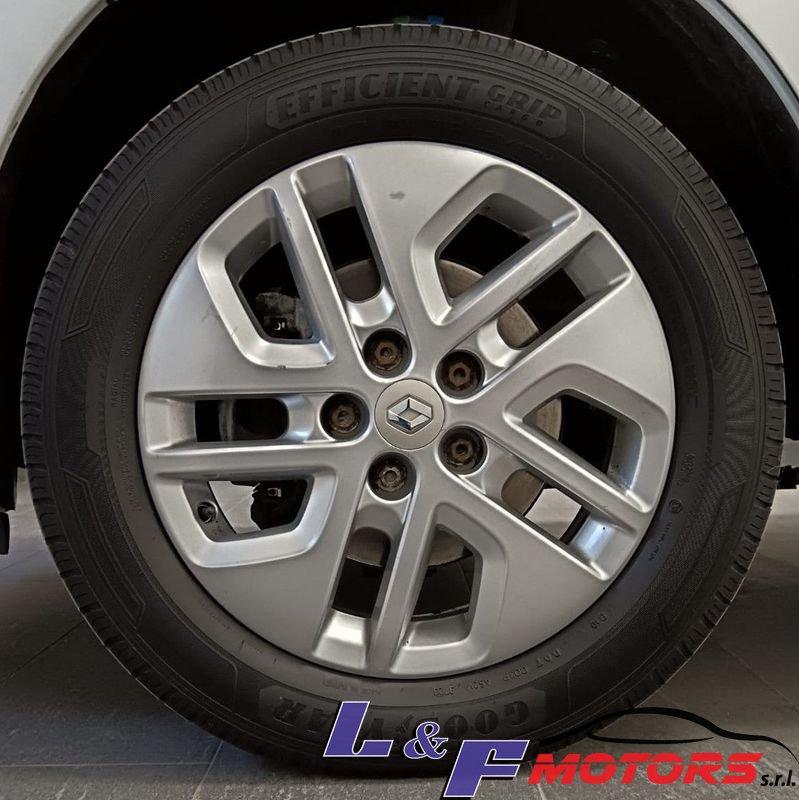 Renault Trafic RENAULT TRAFIC 2.O DCI 9 POSTI PASSO LUNGO