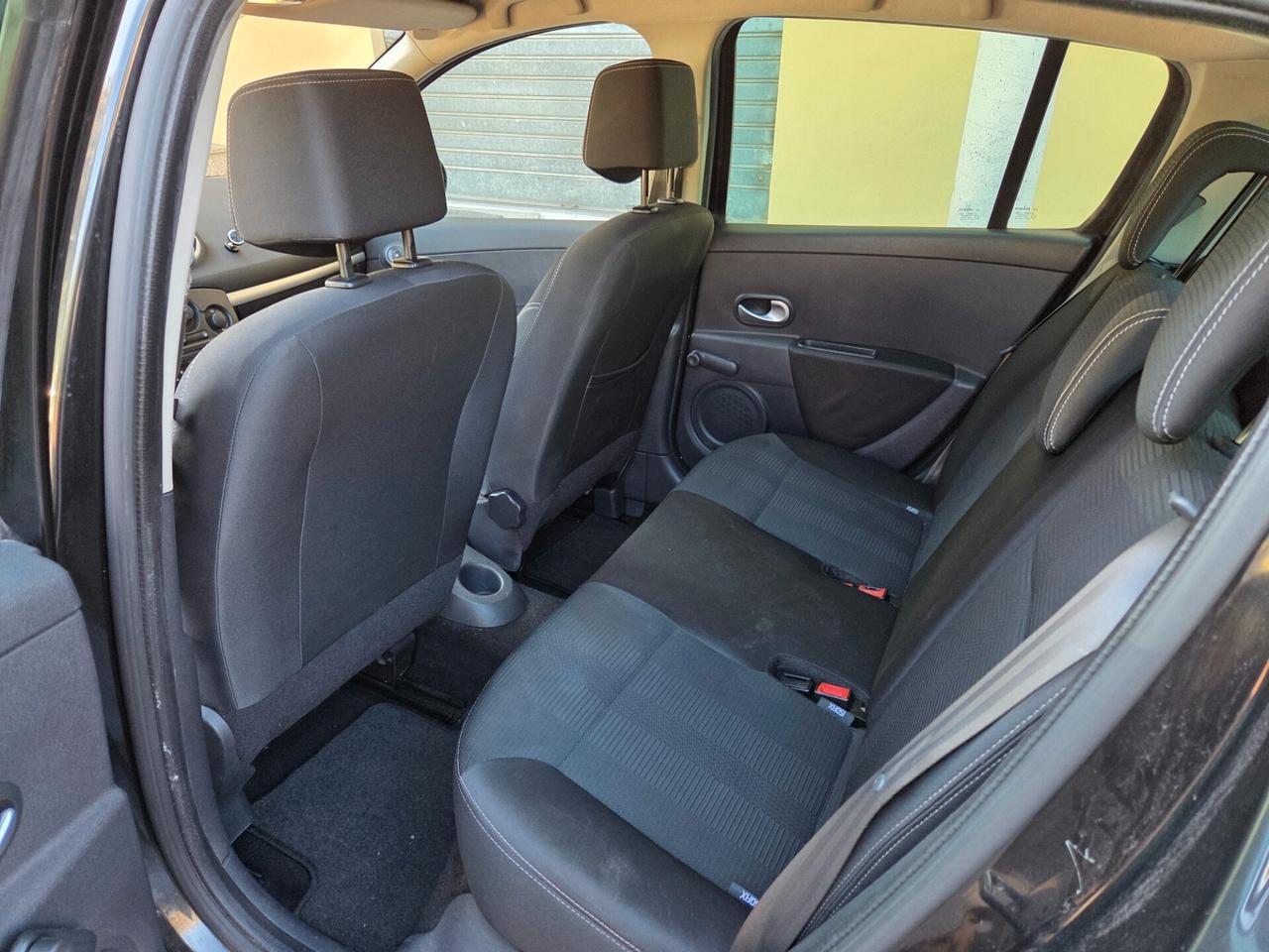 Renault Clio 1.5 dCi 5 porte Luxe NEOPATENTATI!!!!!!!