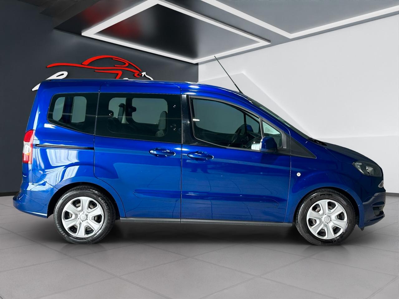 Ford Tourneo Courier 1.5 TDCI 75 CV Plus