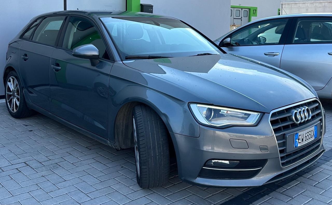 Audi A3 1.6 TDI 6 MARCE ADATTA A NEOPATENTATI