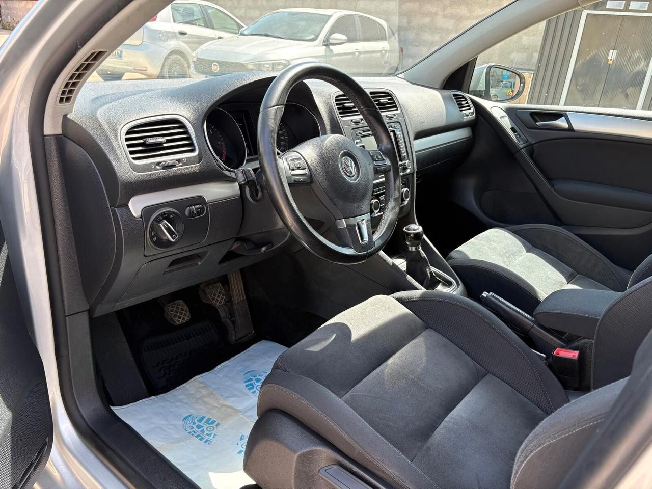 Volkswagen Golf 1.6 TDI Highline 105CV