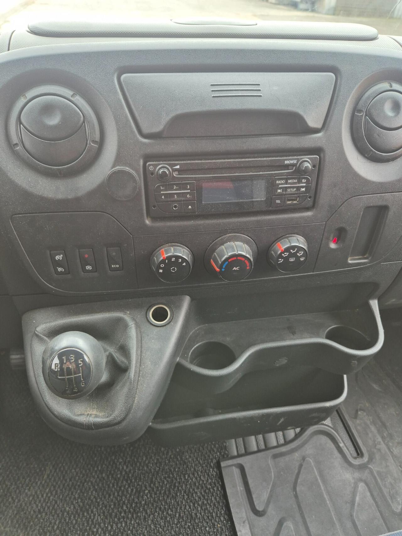 Renault Master 2.3 DCI 120 KILOWATT