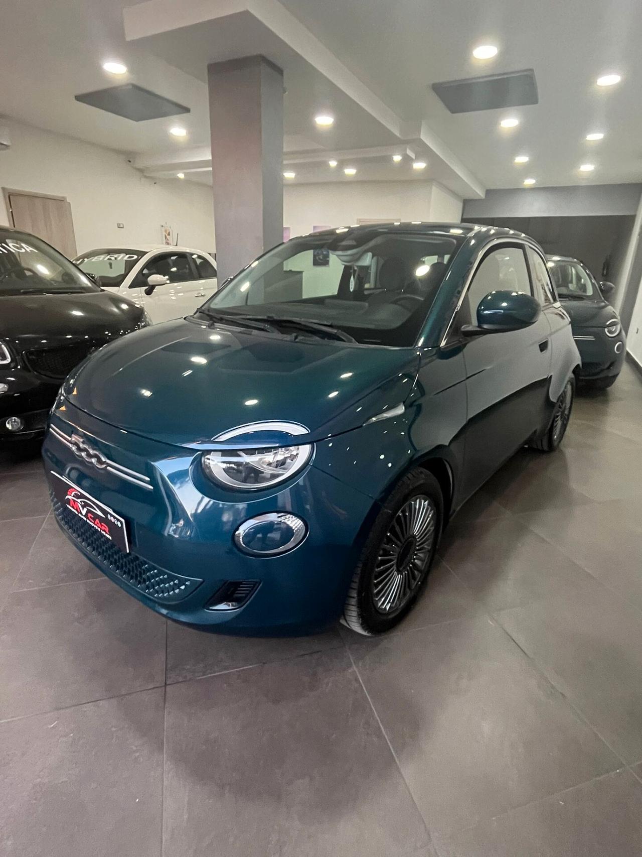 Fiat 500 Icon Berlina 42 kWh
