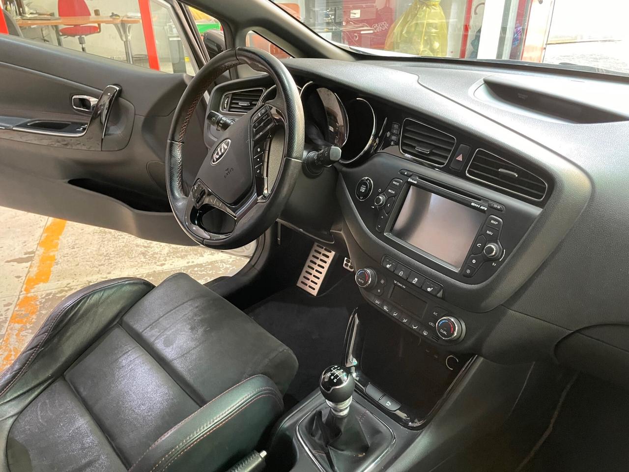 Kia Ceed pro_cee'd 1.6 T GDI 3p. 84.000KM!!!