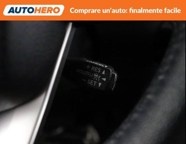 TOYOTA Hilux 2.8 D A/T 4WD 4 porte Double Cab Executive