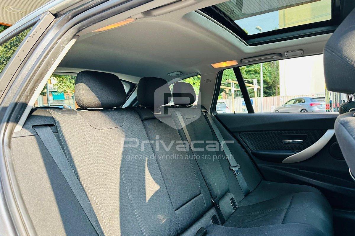 BMW 320d xDrive Touring Sport