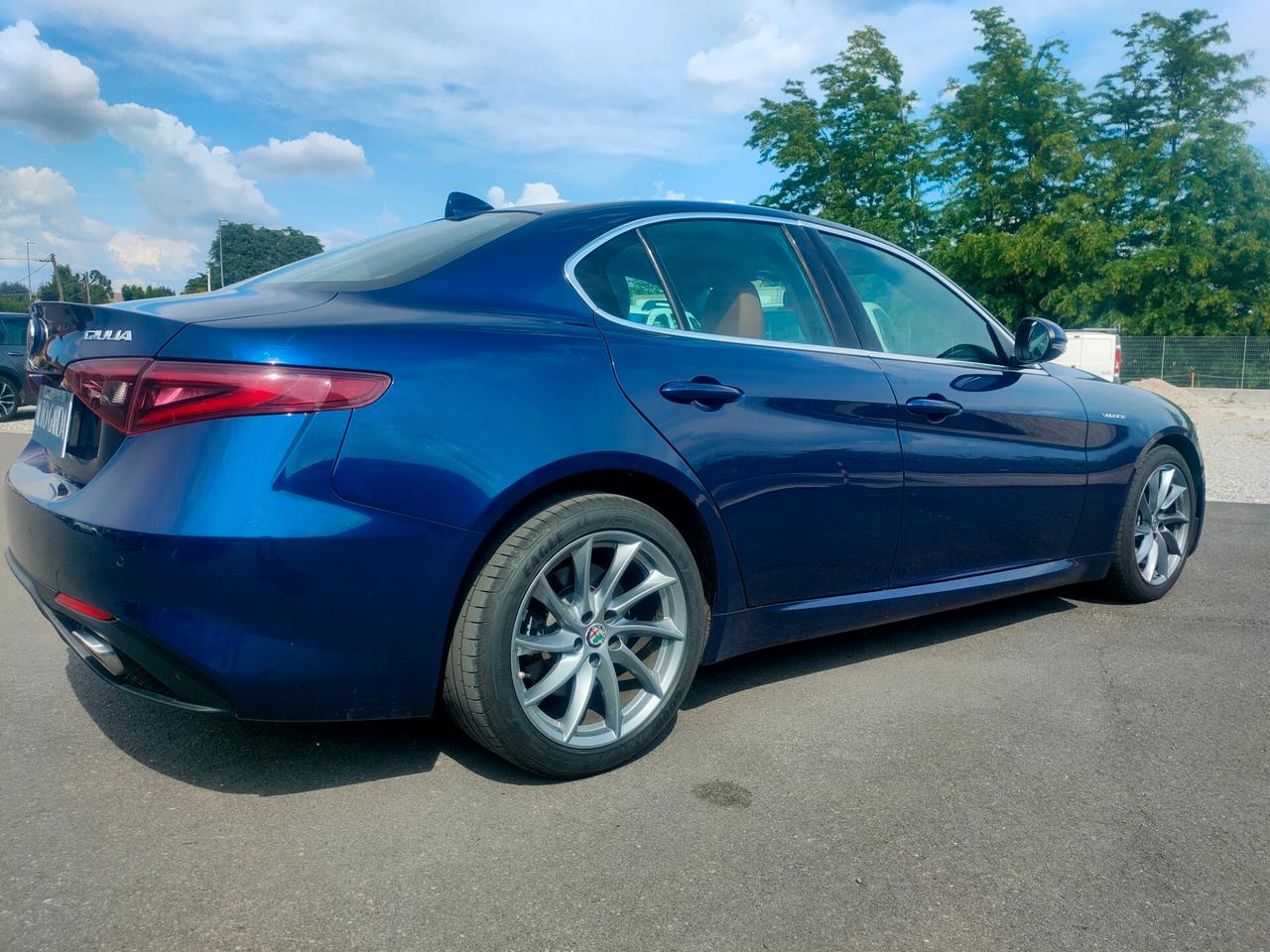 Alfa Romeo Giulia 2.2 Turbodiesel 210 CV AT8 AWD Q4 Veloce