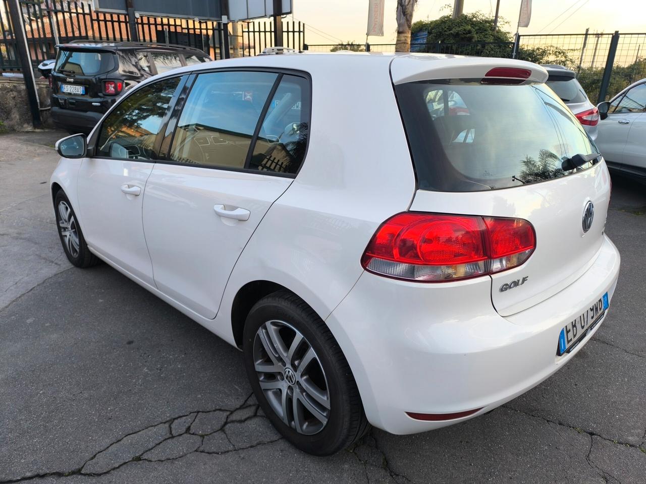 Volkswagen Golf V1.6 TDI DPF Comf. BlueMotion Tech.