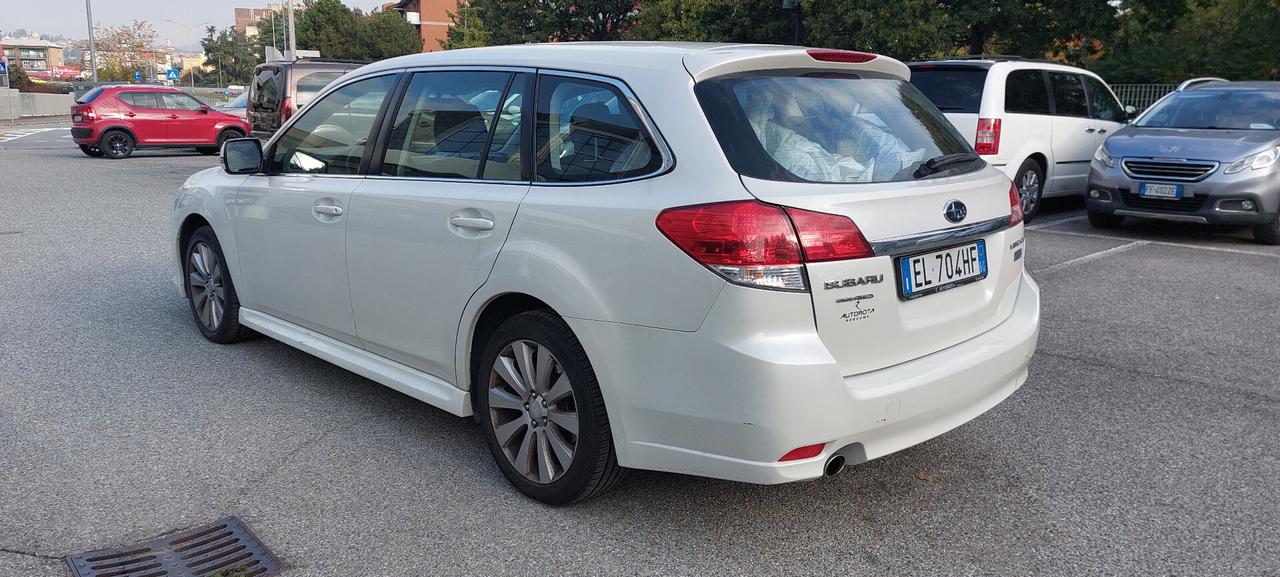 Subaru Legacy 2.0D SW Trend