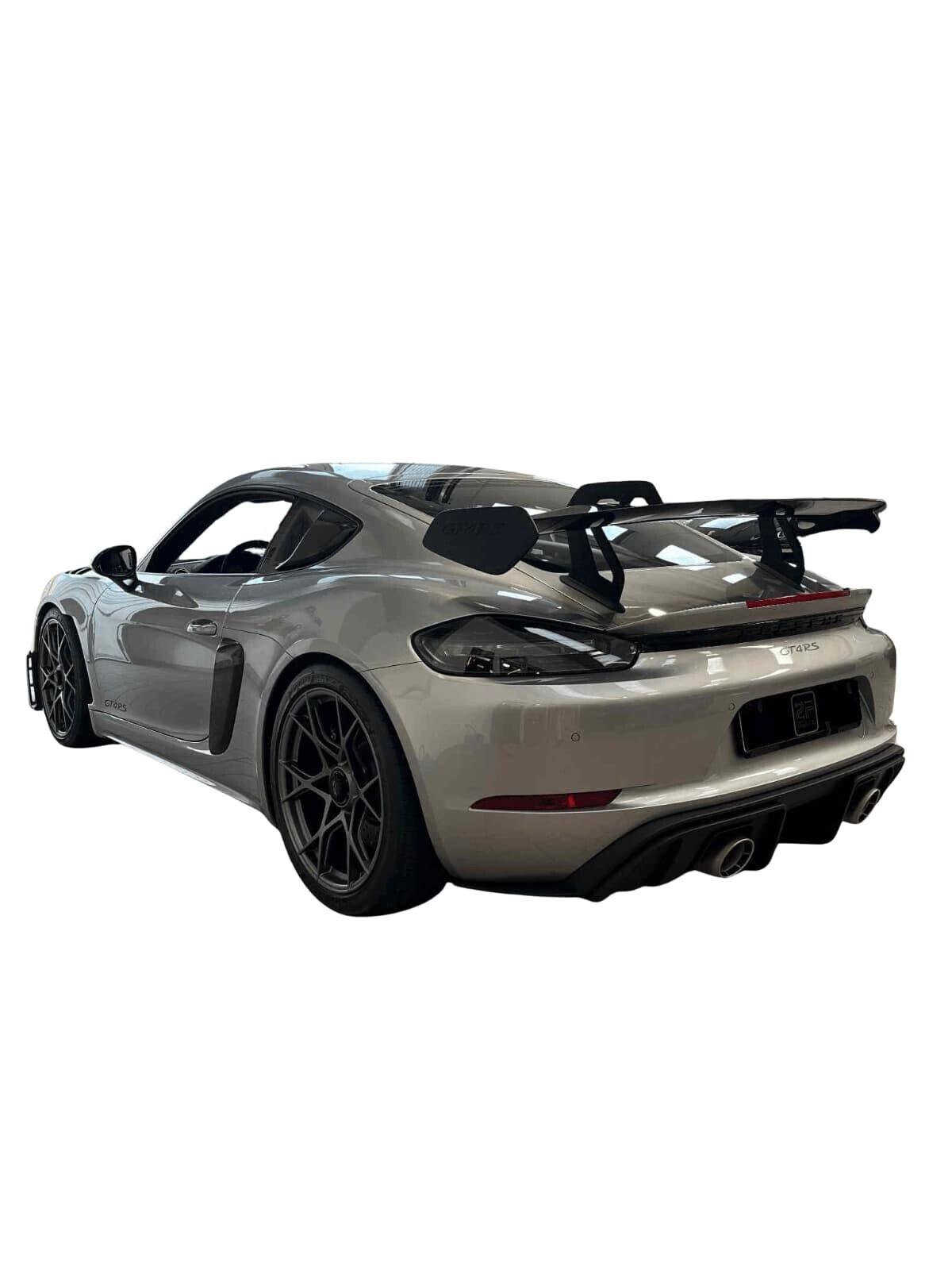 Porsche Cayman GT4 RS