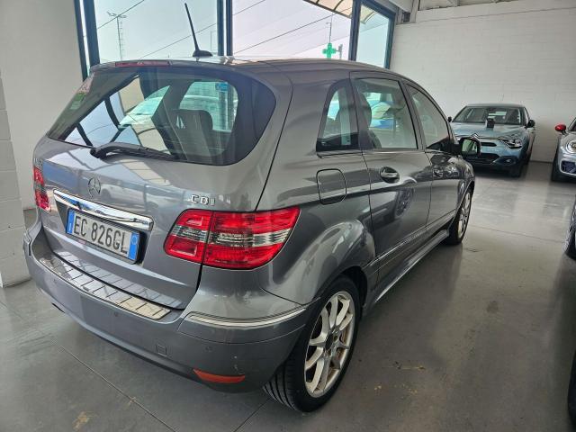 Mercedes-Benz B 180 cdi FL NEOPATENTATI